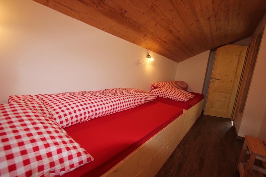 Chalet Daheim Reckingen Zewnętrze zdjęcie